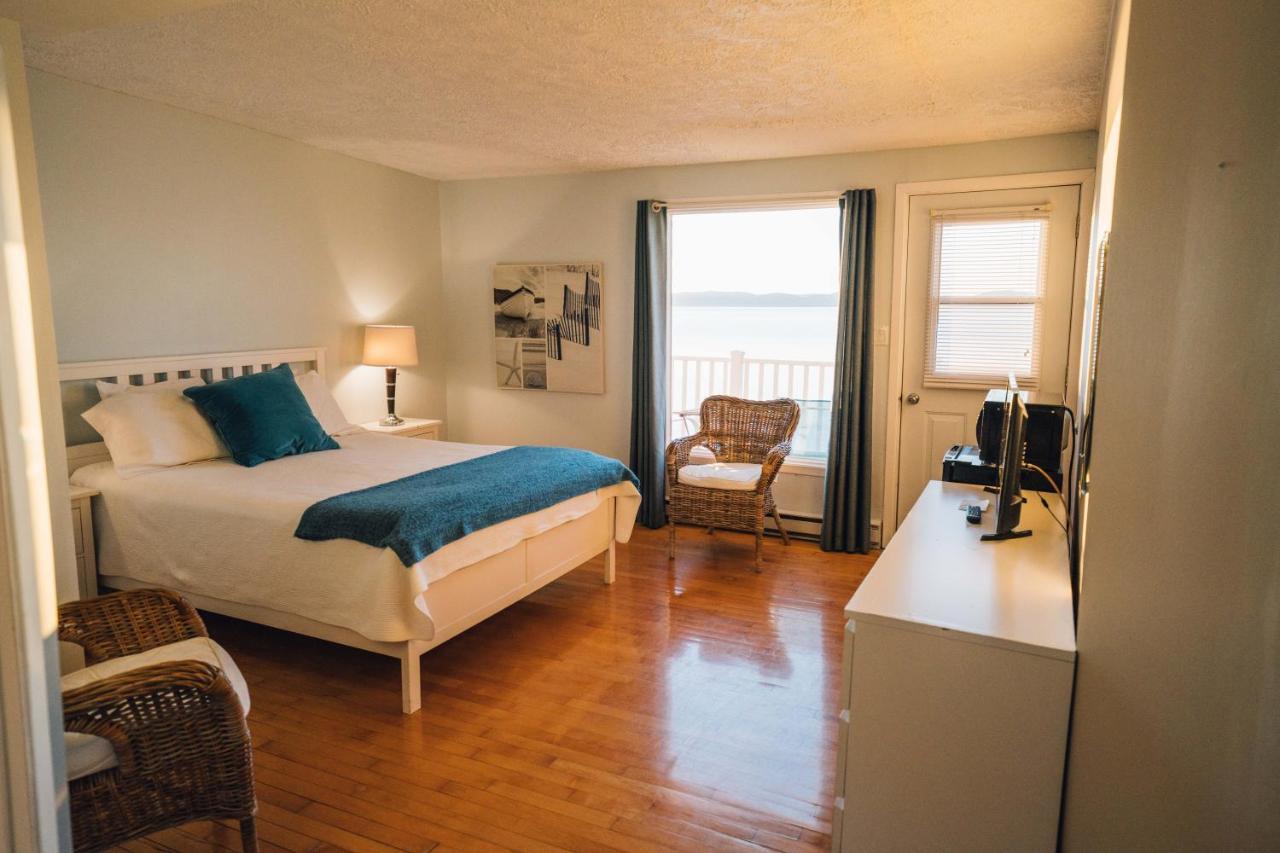 Auberge Sur Mer Notre-Dame-du-Portage Dış mekan fotoğraf