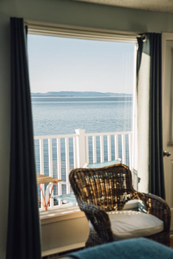 Auberge Sur Mer Notre-Dame-du-Portage Dış mekan fotoğraf